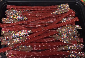Open image in slideshow, Chocolate Dip Licorice
